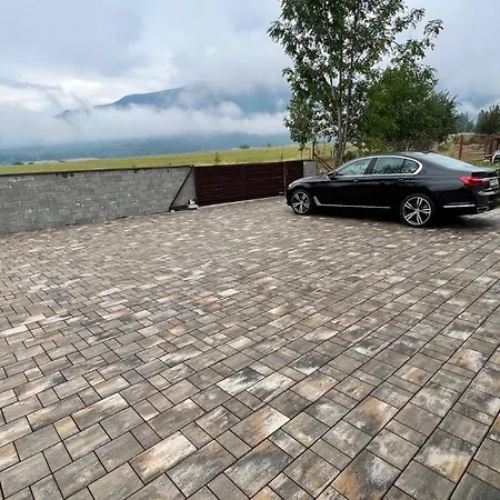 Apartmanovy Dom S Virivkou A Saunou 別荘