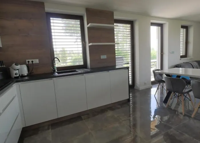Apartmanovy Dom S Virivkou A Saunou Hébergement de vacances Žiar