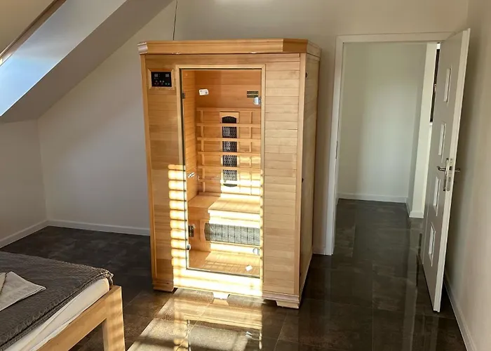 Apartmanovy Dom S Virivkou A Saunou Žiar
